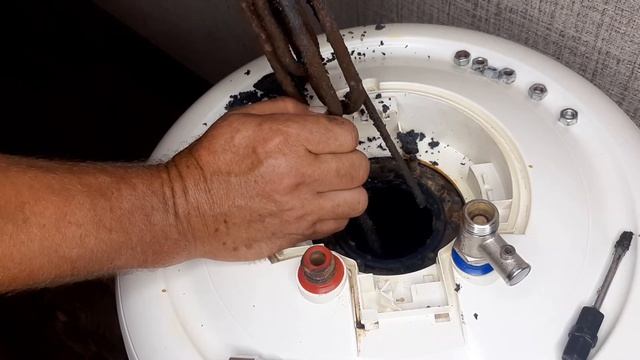 РЕМОНТ БОЙЛЕРА | ПОЧЕМУ ПОТЕК БОЙЛЕР смотреть онлайн