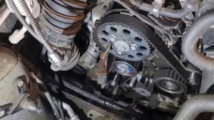 VW Multivan 2.0TDI CFCA, замена ремня ГРМ.