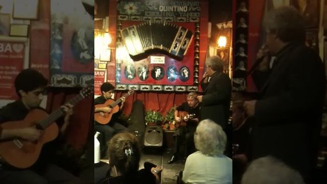 VOLVAMOS A EMPEZAR CARLOS MOREL H FREDES Y H BARZOLA смотреть онлайн