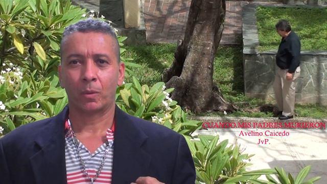 CUANDO MIS PADRES MURIERON - Avelino Caicedo
