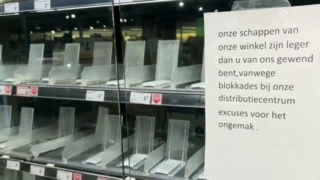 ??Голландия, абсолютно все магазины пустые... смотреть онлайн