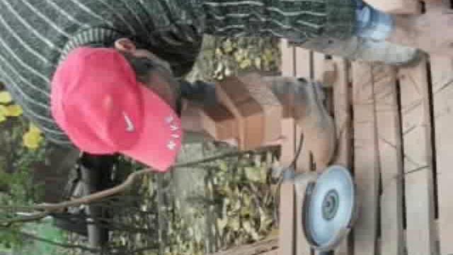 резка кирпича смотреть онлайн