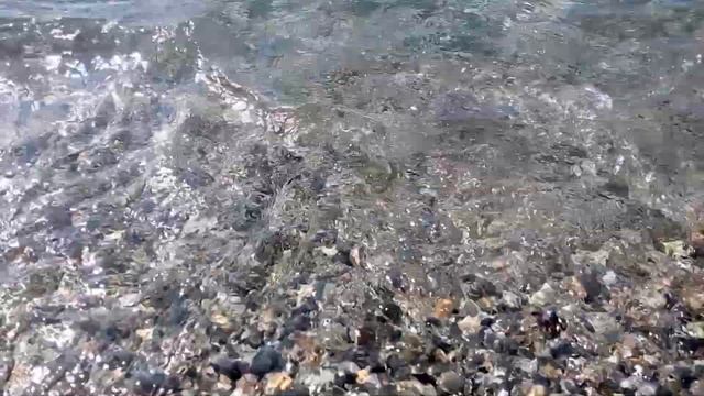 Успокаивающее видео. Черное море. Релакс. Прозрачная вода. Небольшая волна. Берег. Лазаревское. Соч смотреть онлайн