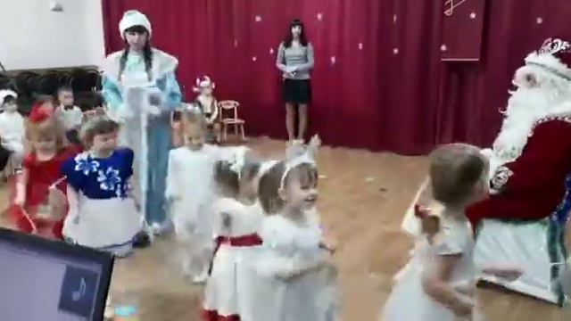 Садик Новый год 🎄 часть 2 смотреть онлайн