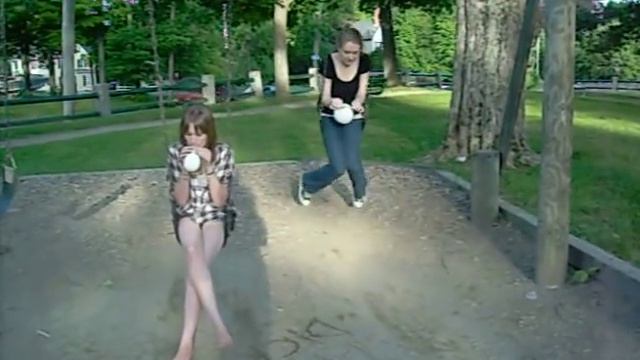Balloon Screeches смотреть онлайн