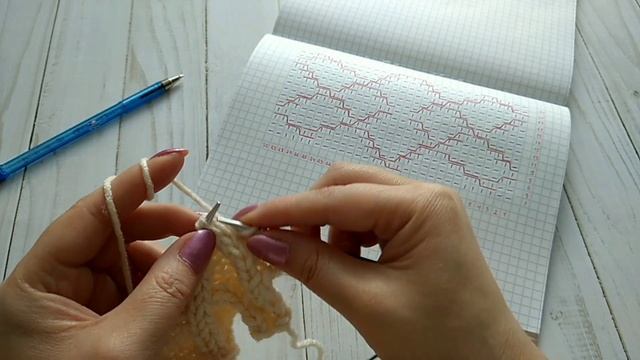 Узор "Аран" спицами // Подробный мастер - класс // Aran knitting // Detailed master class. смотреть онлайн