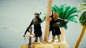 Про солдатиков. Атака на патруль. Войнушки. Солдатики игрушки "Международные Миротворческие Силы" М