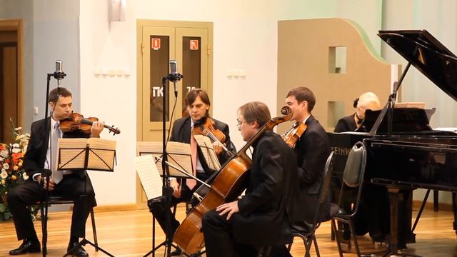 А. Шнитке - Фортепианный квинтет памяти матери М.И. Фогель 1-2 часть смотреть онлайн