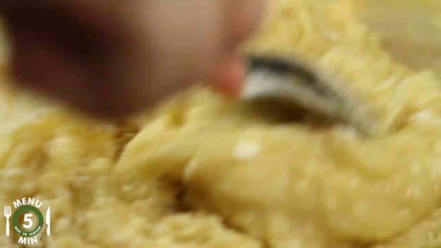 Простые и вкусные маффины со сгущеным молоком. Рецепт от Меню 5 Минут смотреть онлайн