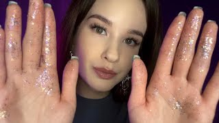 АСМР Визуальные триггеры и Неразборчивый шепот Прикосновения Звуки рта и движения рук смотреть онлайн