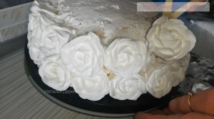 Простой СПОСОБ Окрасить Белковый Крем в ЯРКИЕ Цвета, Радужные Розы Из Белкового Крема