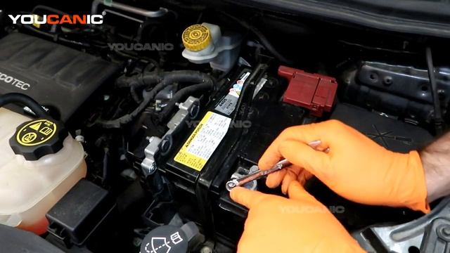 2015-2023 Chevrolet Trax - How to Disconnect Negative Battery Terminal смотреть онлайн