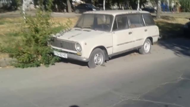 Авто на приколе. Помогите убрать. Запорожье ул.Лахтинская между 4ым и 7ым домом смотреть онлайн