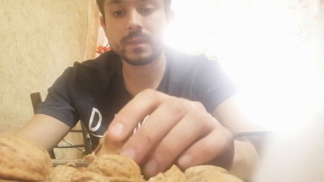 ЛАЙФХАК, КОЛИМ ОРЕХ! смотреть онлайн