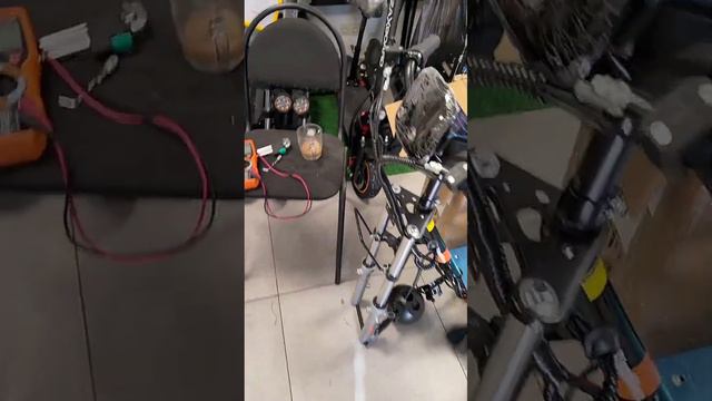 Kugoo V3 pro из коробки с ошибкой ручки газа смотреть онлайн