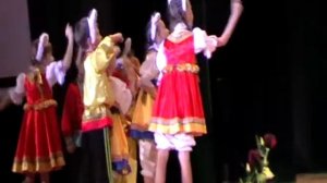 Волк и семеро козлят На новый лад. (Умнички)