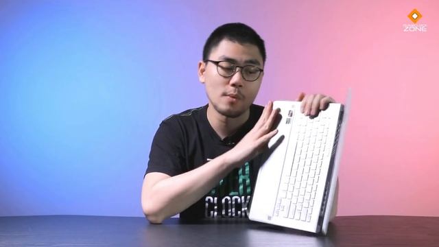 ออกแบบ ดีไซน์ Notebook ตัวเองได้ตามใจ ด้วย AniME Matrix смотреть онлайн