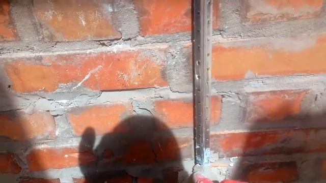 Установка маяков. Оштукатуривание проемов. смотреть онлайн