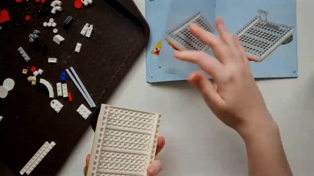 LEGO Brick Sketches - Minnie Mouse (40457)