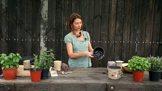 ДЕКОРАТИВНЫЕ ГОРШКИ ДЛЯ ЦВЕТОВ СВОИМИ РУКАМИ! смотреть онлайн