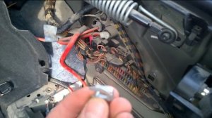Trunk Spring/Shock Replacement/Как  заменить амортизатор в багажнике BMW 5й серии Е60