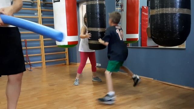 Танцы? Танцы - будут после тренировки. смотреть онлайн