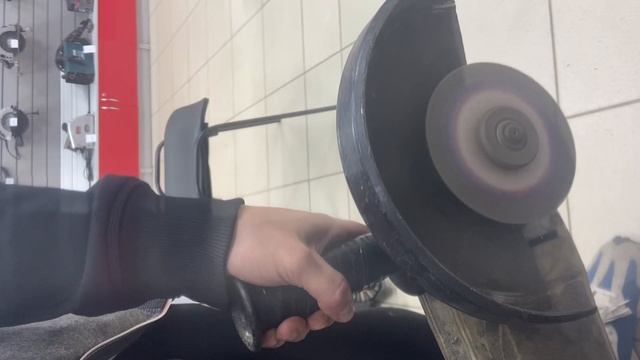 Интерскол ушм 230/2600м смотреть онлайн