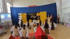 Якутский танец-Дьеьегей