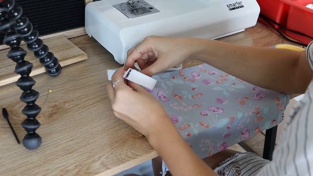 HOW TO SEW A BASIC BANDEAU TOP | EASY BEGINNER SEWING TUTORIAL + Free Pattern! смотреть онлайн