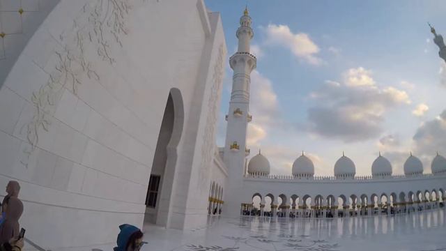 Самая красивая мечеть в мире смотреть онлайн