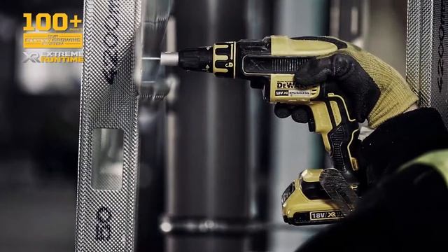 DEWALT XR 100+ Celebration Video 20s смотреть онлайн