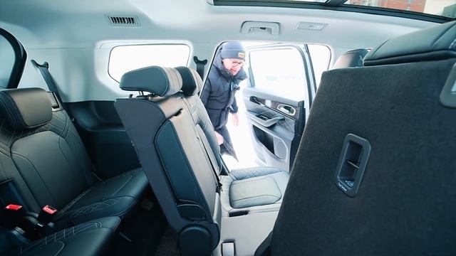 Китаец Exeed VX Стоит КАК МАЗДА СХ-9. А Стоит Ли..? Сравниваем Лоб-в-Лоб. смотреть онлайн