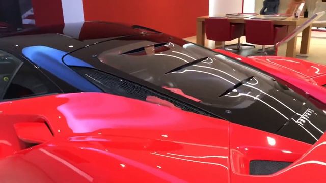 Ferrari F8 Tributo | Премиальный спорткар для любителей скорости Ferrari Avilon смотреть онлайн