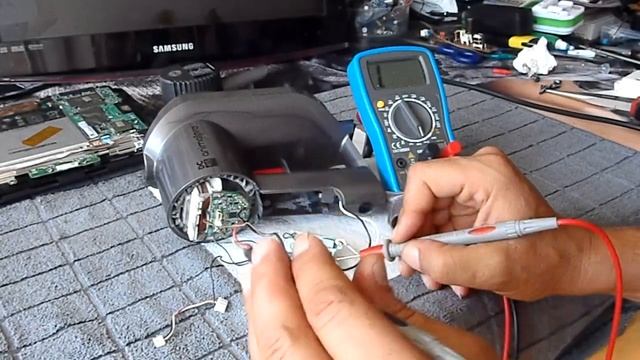 Dyson DC45 parte 2 смотреть онлайн