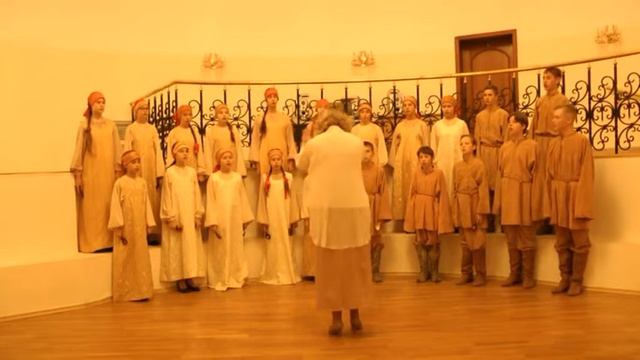 "Хор "Знаменье". Три Ирмоса Рождества Христова знаменного роспева. смотреть онлайн
