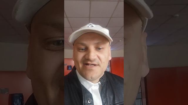 Иван Зола не приехал он поменял поменял людей на Зоопарк в Минске смотреть онлайн