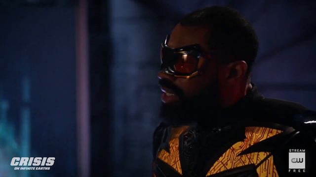 Team Flash meets Black Lightning | Crisis on Infinite Earths Part 3 Sneak Peek смотреть онлайн