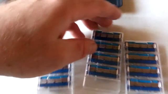 Распаковка Сменных картриджей для бритья Gillette Mach 3 Turbo 12шт из Rozetka com ua смотреть онлайн