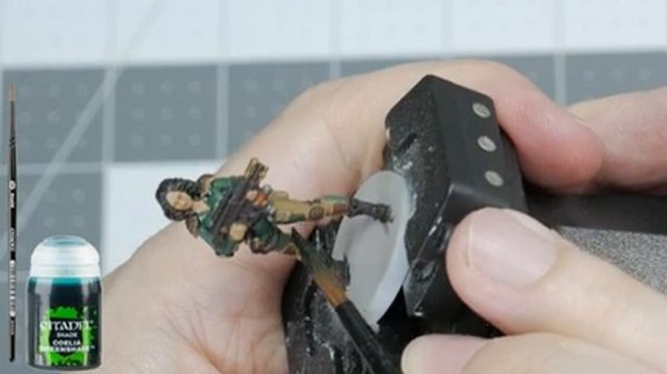 Miniature Painting - Zombicide Invader - Episode 1: Vivian