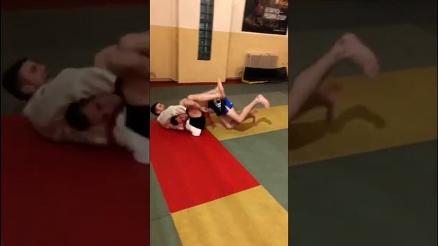 Что круче? Бжж или вольная борьба смотреть онлайн