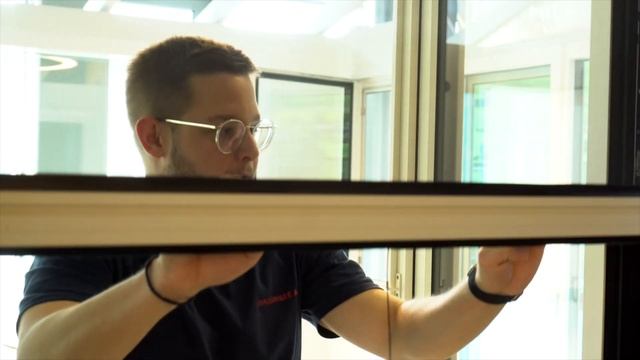 Rollo Vorführung I Funktion I Häuschen I Webseite I ISP Zürisee AG смотреть онлайн