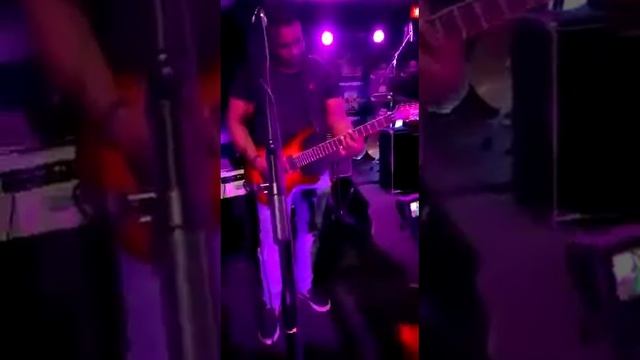 Bootstrap Paradox Start Me Up( Cover ) смотреть онлайн