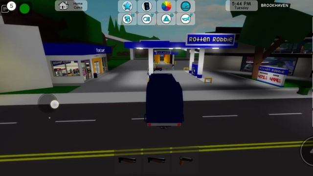 Brookhaven RP/Roblox Game.
