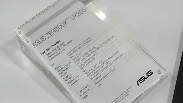 Очень тонкий ноутбук ASUS UX305: знакомство на CES 2015 смотреть онлайн