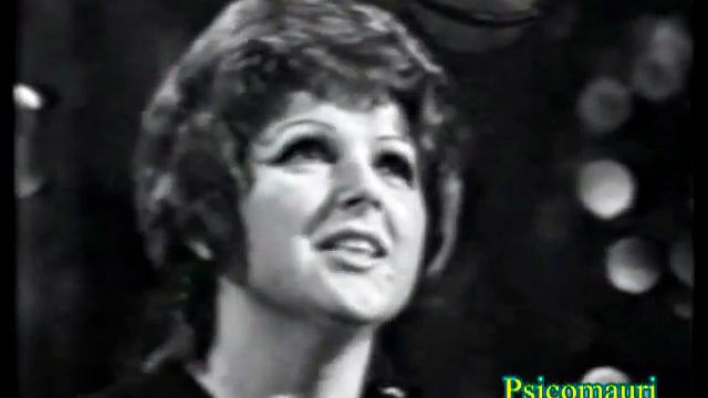 Orietta Berti - Una bambola blu.avi смотреть онлайн