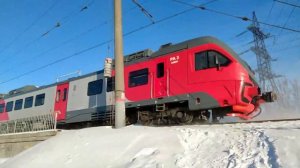 Поезд Орлан до Верхней Пышмы, в г. Екатеринбург, ул. Бебеля, подъезд к станции Гипсовая