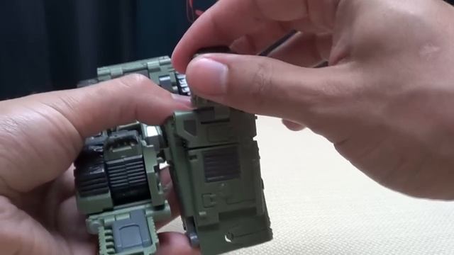 Warbotron HEAVY NOISY (Brawl): EmGo's Transformers Reviews N' Stuff смотреть онлайн