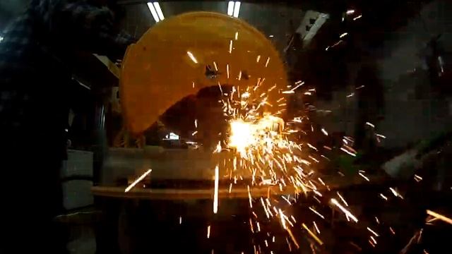 DeWalt D28715 chop saw смотреть онлайн