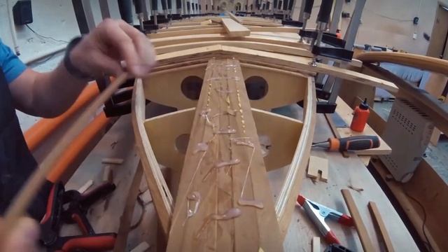 Сборка деревянной SUP доски Mitrich. Третий этап постройки САПборда из дерева. смотреть онлайн