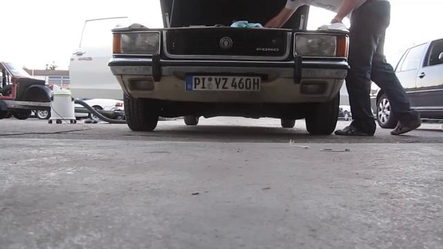 Ford Granada Mk1 Ghia Engine running смотреть онлайн